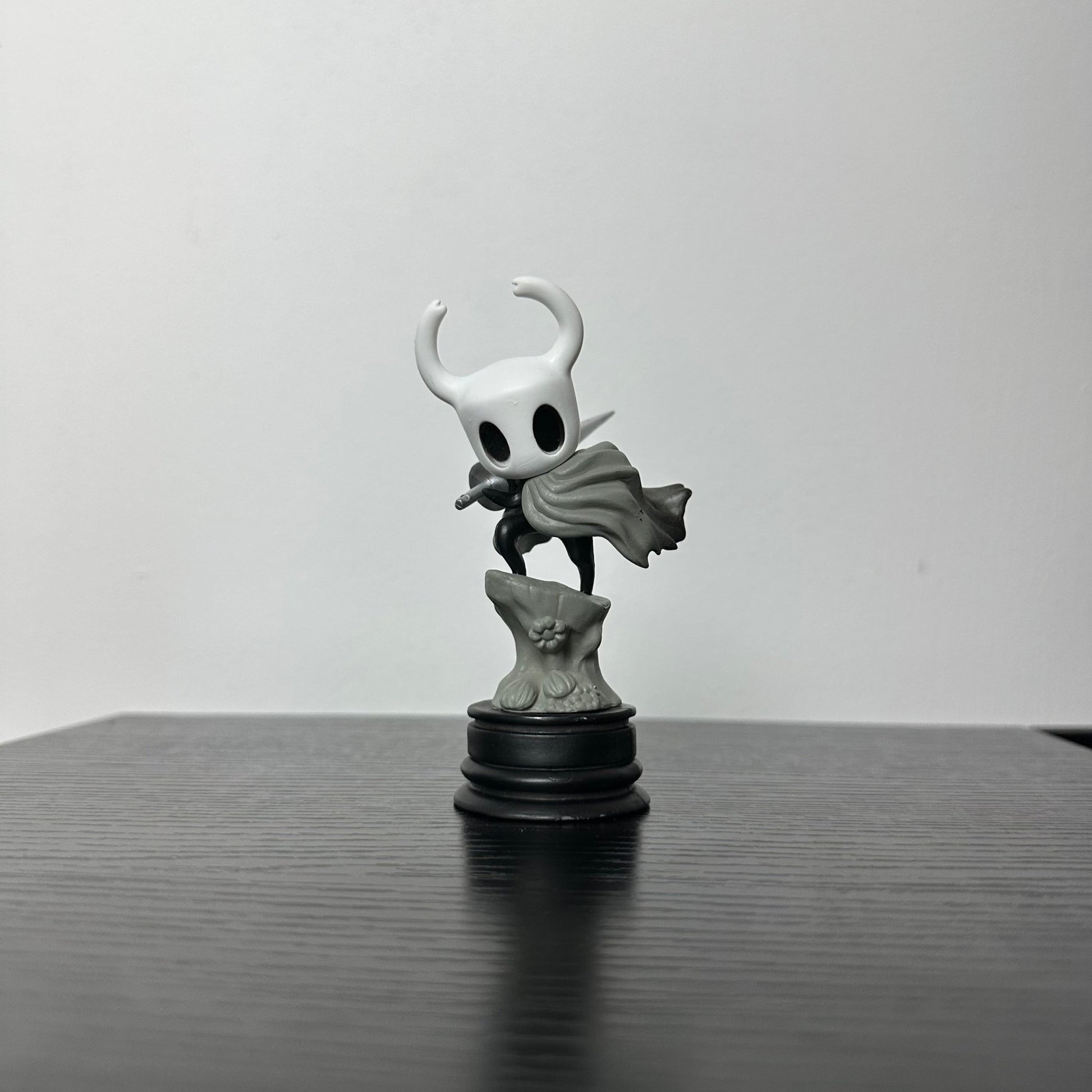 Hollow Figure - hollowmarket